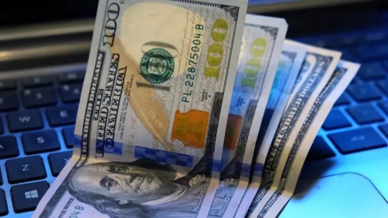 Nuevo récord histórico: el dólar cerró a $ 550 tras las nuevas medidas cambiarias