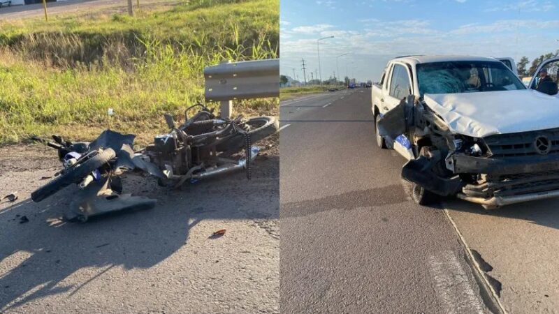 Gravísimo accidente entre una camioneta y una moto en la Ruta 16 se cobra la vida de dos personas